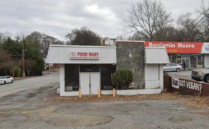 Pictures of Retail property located at 1047 Ralph David Abernathy, Atlanta, GA 30310 for sales - image #1