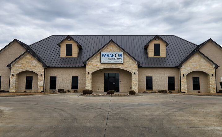 Pictures of Office property located at 2895 Lewis Lane, Paris, TX 75460 for sales - image #1