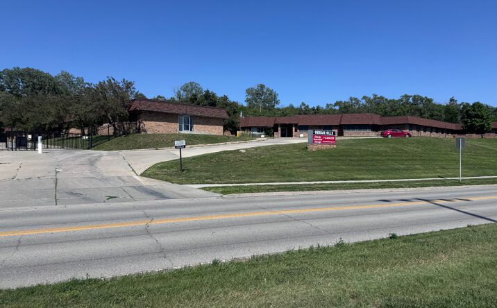 Pictures of Self Storage property located at 1600 McPherson Ave, Council Bluffs, IA 51503 for sales - image #1