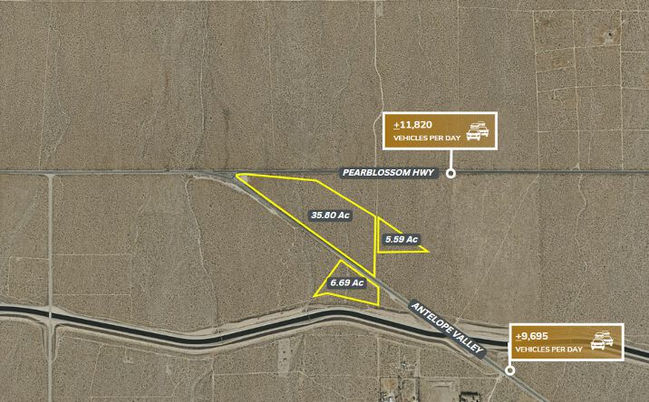 Pictures of Land property located at Hwy 138 & Hwy 18, llano, CA 93544 for sales - image #1