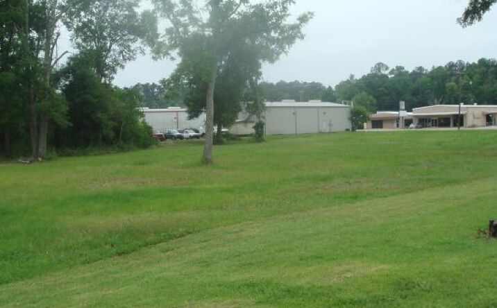 Pictures of Land property located at 1250 N Morrison Blvd, Hammond, LA 70401 for sales - image #1