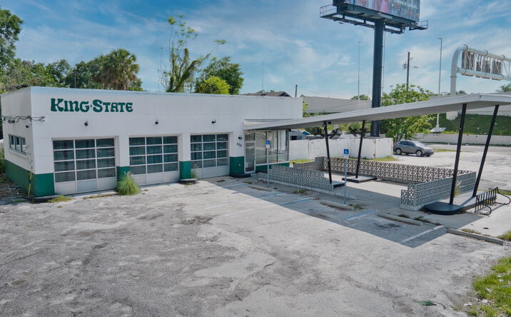 Pictures of Retail property located at 520 E Floribraska Ave, Tampa, FL 33603 for sales - image #1