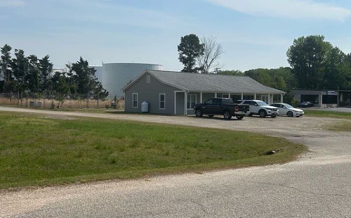 Pictures of Industrial property located at 2034 E Whitehill Rd, Prince George, VA 23875 for sales - image #1