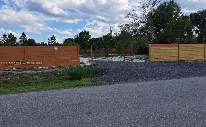 Pictures of Special Purpose property located at 648 Hunting Club Ave, Clewiston, FL 33440 for sales - image #1