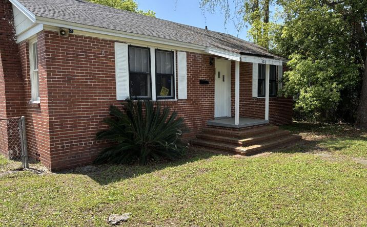 Pictures of Office property located at 5010 Blackburn Street, Jacksonville, FL 32210 for sales - image #1