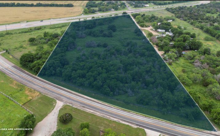 Pictures of Land property located at 8.49 Acres on China Spring Rd, Waco, TX 76708 for sales - image #1