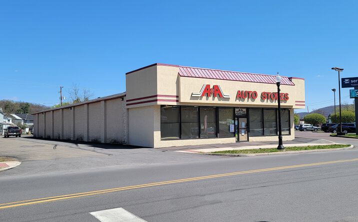 Pictures of Retail property located at 519 East St, Bloomsburg, PA 17815 for sales - image #1