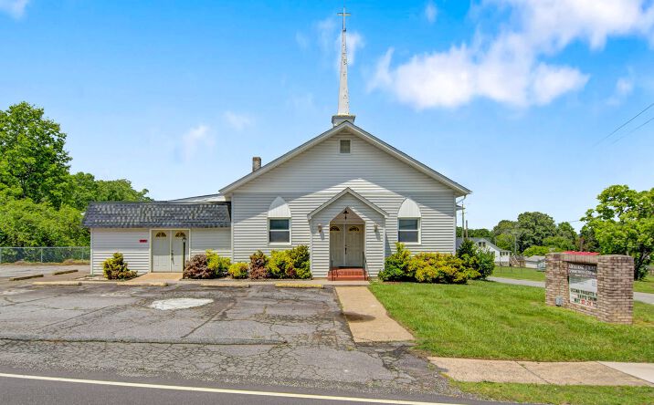image of property at 1100 PRALEY ST SW Valdese NC 28690-3136