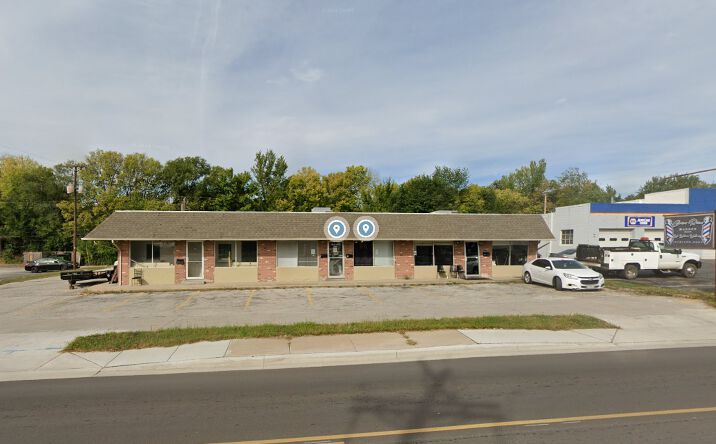 Pictures of Office, Retail property located at 500 N Scott Ave, Belton, MO 64012 for sales - image #1