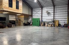 32913642