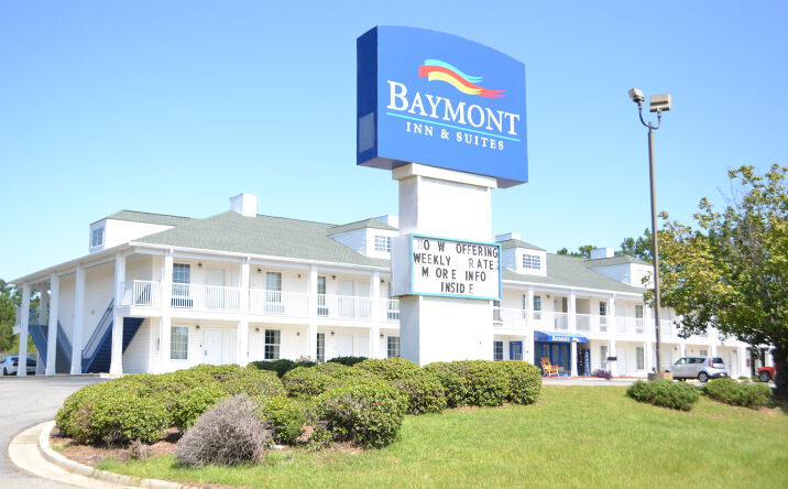 Pictures of Hospitality property located at 100 Pm Watson Ln, Dublin, GA 31021 for sales - image #1
