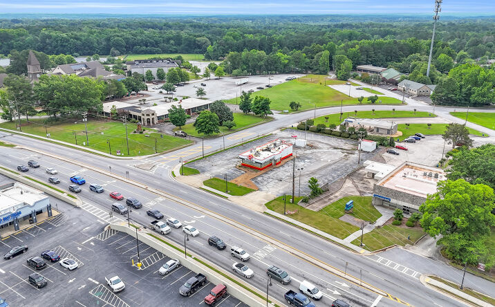 Pictures of Retail property located at 2484 Main St E, Snellville, GA 30078 for sales - image #1