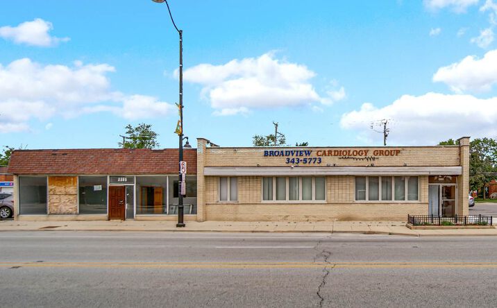 Pictures of Office property located at 2201 Roosevelt Rd, Broadview, IL 60155 for sales - image #1