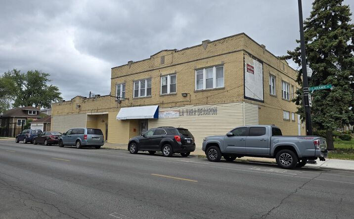 Pictures of Mixed Use property located at 5154 W Wolfram Street, Chicago, IL 60641 for sales - image #1