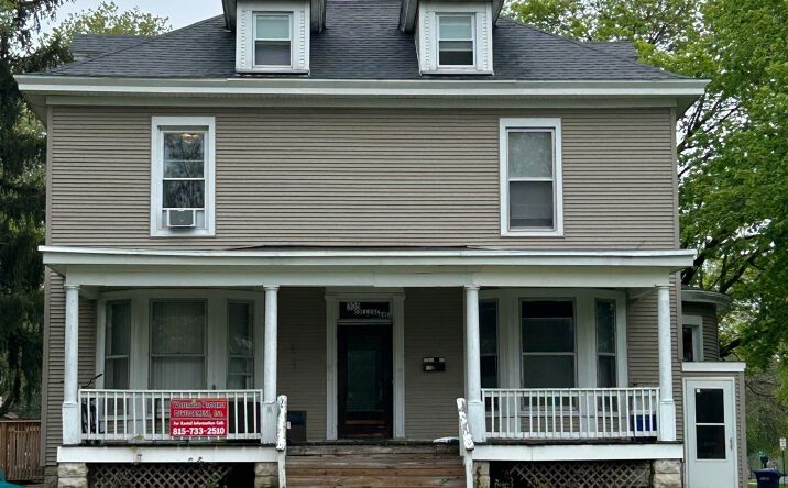Pictures of Multifamily property located at 305 College Avenue, DeKalb, IL 60115 for sales - image #1