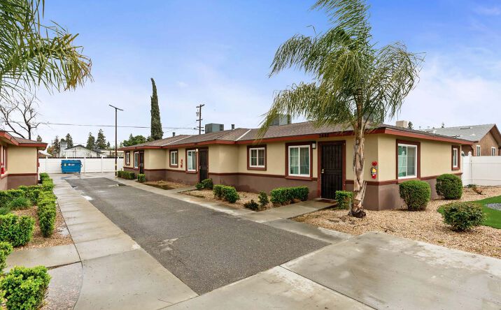 Pictures of Multifamily property located at 3442-3452 W University Ave, Fresno, CA 93722 for sales - image #1