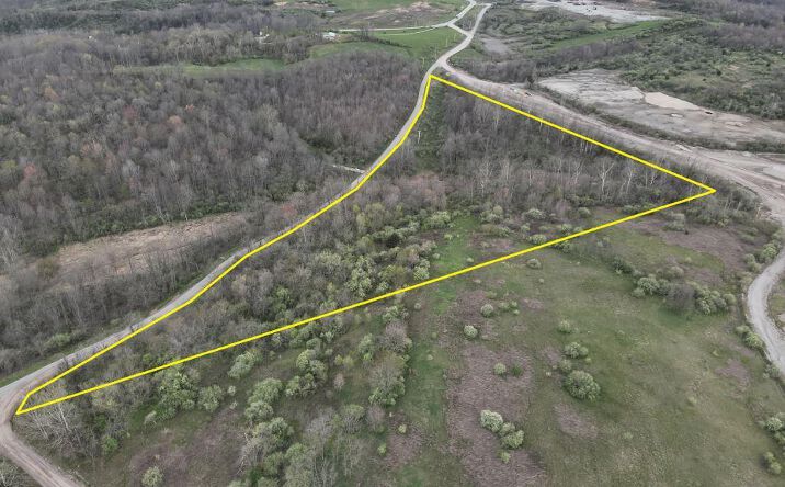 Pictures of Land property located at 0 Roscoe Road, Jackson, OH 45640 for sales - image #1