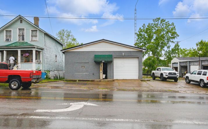 Pictures of Mixed Use property located at 229 N Mulberry Street, Mansfield, OH 44902 for sales - image #1