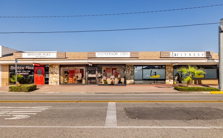 Pictures of Retail property located at 6714 Brockton Ave, Riverside, CA 92506 for sales - image #1
