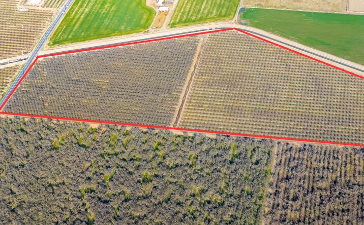 Pictures of Land property located at 0 N Hard Rd, Modesto, CA 95358 for sales - image #1