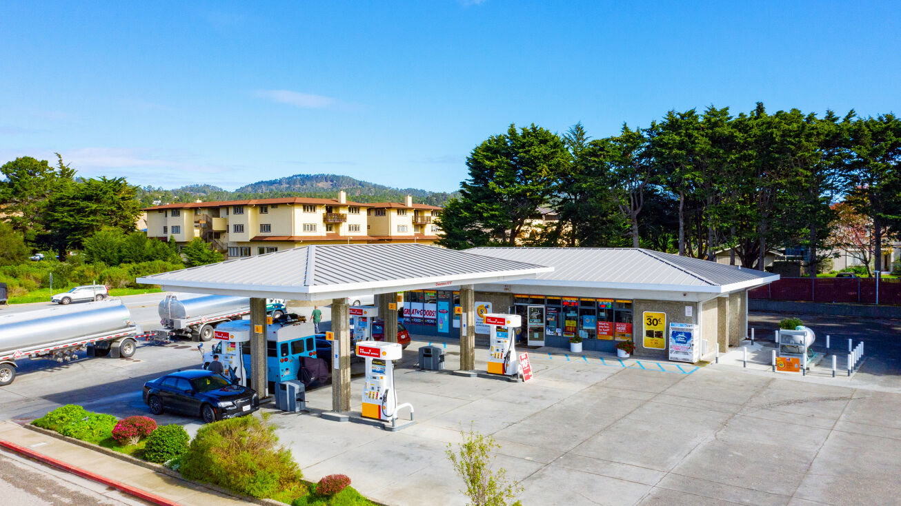 7 Carmel Center Place, CarmelbytheSea, CA 93923