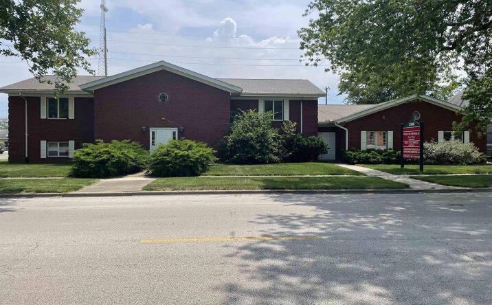 Pictures of Office property located at 1300 S 8TH Street, Springfield, IL 62703 for sales - image #1
