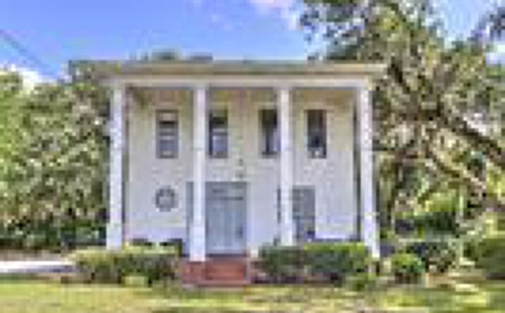 Pictures of Office property located at 944 E Silver Springs Blvd, Ocala, FL 34470 for sales - image #1