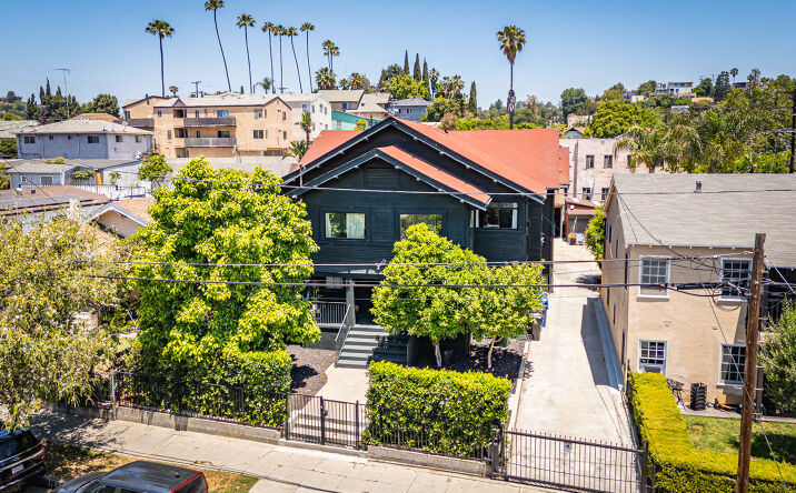 Pictures of Multifamily property located at 1807 Montana St, Los Angeles, CA 90026 for sales - image #1