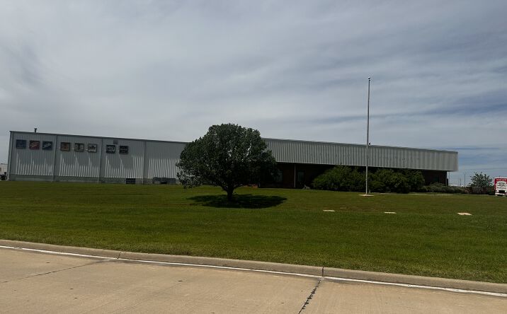 Pictures of Industrial property located at 5301 SW 11th St, Lawton, OK 73501 for sales - image #1
