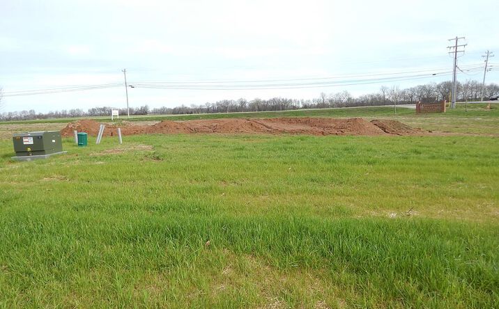 Pictures of Land property located at 0 Lot 24 Hunter Estates, Hopkinsville, KY 42240 for sales - image #1