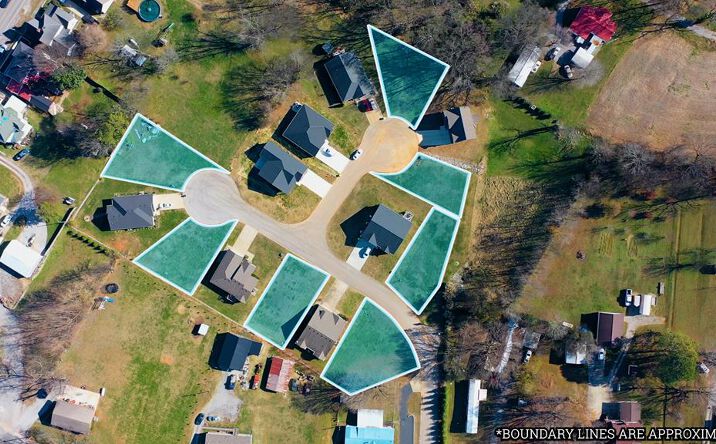 Pictures of Land property located at 100 Bee Line Way, Trenton, KY 42286 for sales - image #1