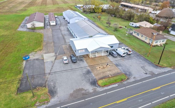 Pictures of Land property located at 1411 W 7th St, Hopkinsville, KY 42240 for sales - image #1