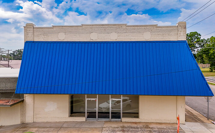 Pictures of Industrial, Office, Retail, Special Purpose property located at 501 E Main Street, Shawnee, OK 74801 for sales - image #1