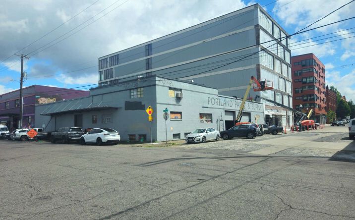 Pictures of Industrial property located at 307 SE Washington St, Portland, OR 97214 for sales - image #1