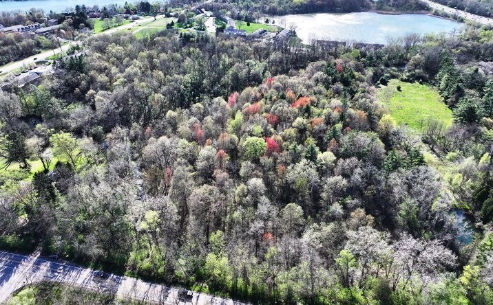 Pictures of Land property located at 5920 Pleasant Valley Rd, Brighton, MI 48116 for sales - image #1