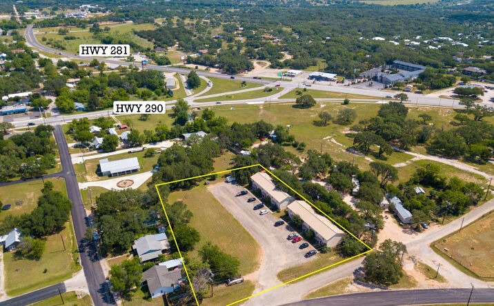 Pictures of Multifamily property located at 114 Scofield Ave, Johnson City, TX 78636 for sales - image #1