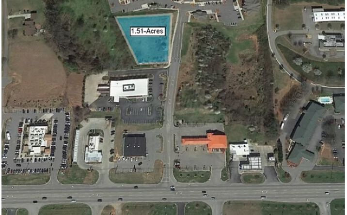 Pictures of Land property located at 1003 Gateway Ave, Wilkesboro, NC 28697 for sales - image #1