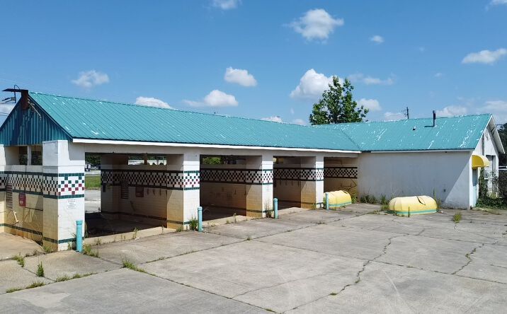 Pictures of Retail, Special Purpose property located at 1241 US-31, Bay Minette, AL 36507 for sales - image #1