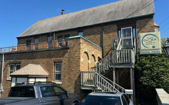 Pictures of Retail, Multifamily property located at 4301-4303 S Howell Ave, Milwaukee, WI 53207 for sales - image #1