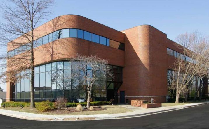 Pictures of Office property located at 12351 96th Ter, Lenexa, KS 66215 for sales - image #1