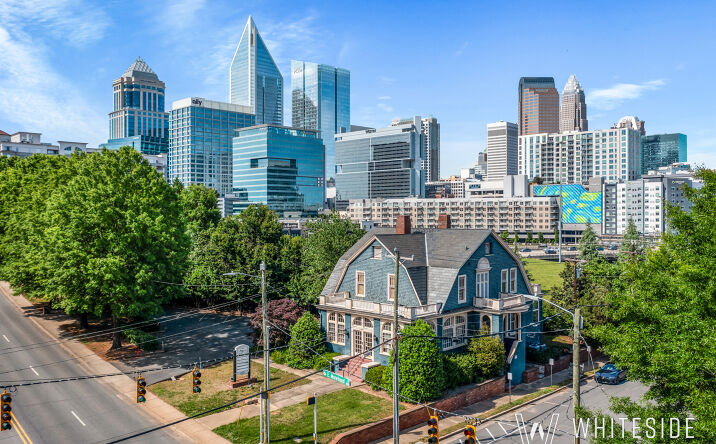 Pictures of Office, Retail property located at 435 E Morehead St, Charlotte, NC 28202 for sales - image #1