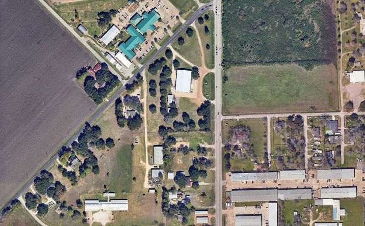 Pictures of Land property located at 2 Acres on Highway 36, Rosenberg, TX 77471 for sales - image #1
