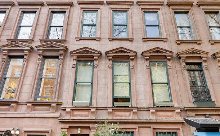 Pictures of Multifamily property located at 128 E 65th St, New York, NY 10065 for sales - image #1