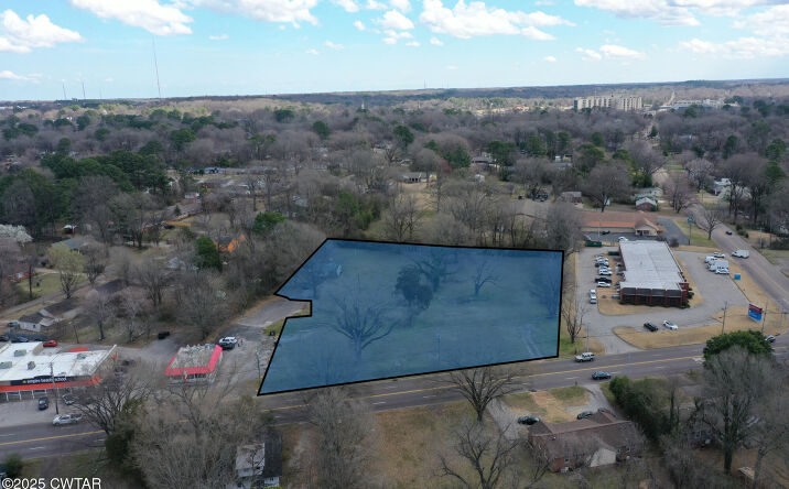 Pictures of Land, Multifamily property located at 1405 Hollywood Drive, Jackson, TN 38301 for sales - image #1