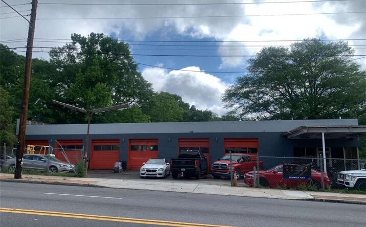 Pictures of Retail property located at 934 Metropolitan Parkway SW, Atlanta, GA 30310 for sales - image #1