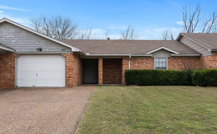 Pictures of Multifamily property located at 321 Asbury Dr, Saginaw, TX 76179, 421 Asbury Dr, Saginaw, TX 76179, 18333 Roehampton Dr #426, Dallas, TX 75252, 18333 Roehampton Dr#921, Dallas, TX 75252 for sales - image #1