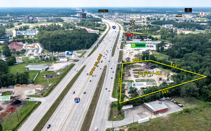 Pictures of Land, Office, Retail property located at 20400 US-59, New Caney, TX 77357 for sales - image #1