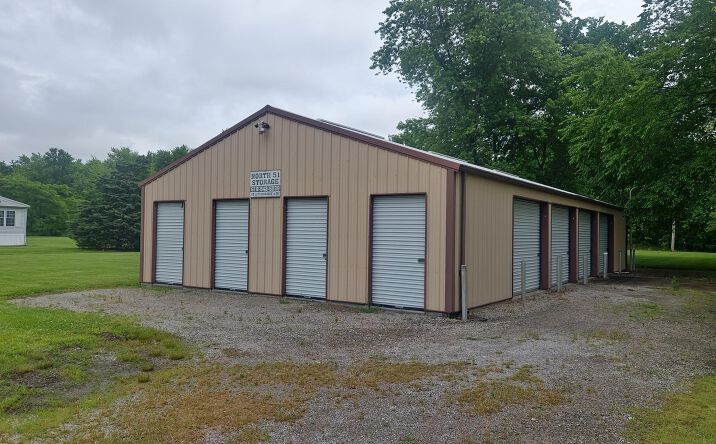 Pictures of Retail property located at 3536 US ROUTE 51 Highway, Duquoin, IL 62832 for sales - image #1