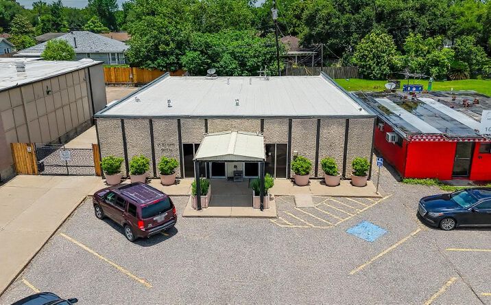Pictures of Office property located at 2205 Clinton Dr, Galena Park, TX 77547 for sales - image #1