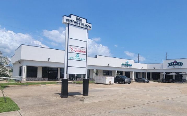 Pictures of Mixed Use, Office, Retail property located at 500 Vintage Dr, Kenner, LA 70065 for sales - image #1
